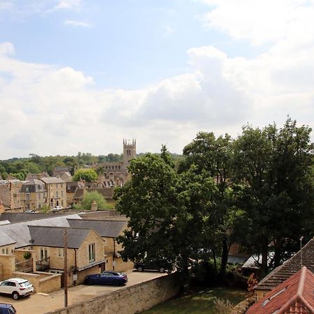 Luxury 3 Bed Apartment In The Heart Of Stamford Esterno foto