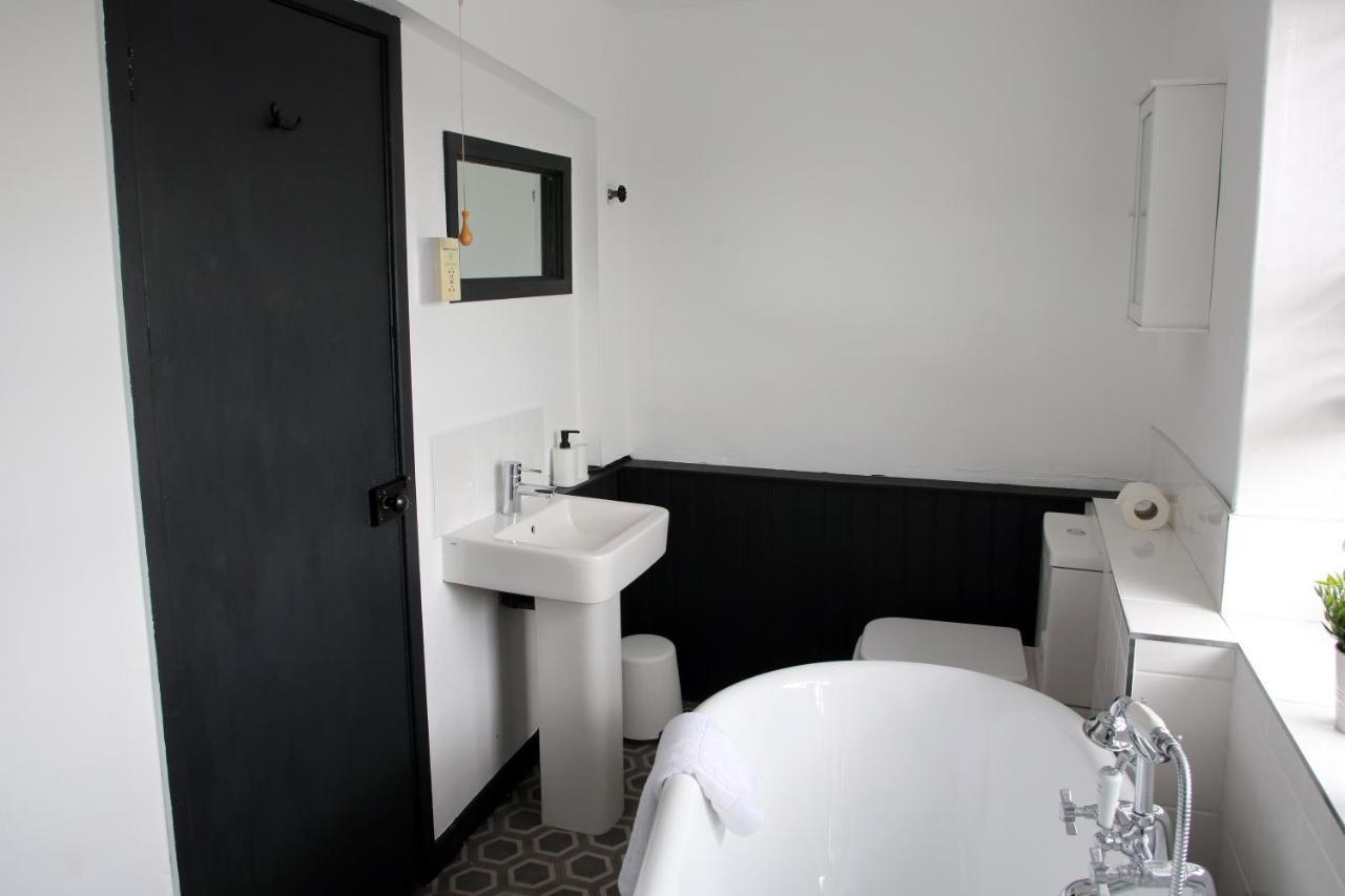Luxury 3 Bed Apartment In The Heart Of Stamford Esterno foto