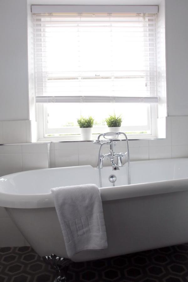 Luxury 3 Bed Apartment In The Heart Of Stamford Esterno foto